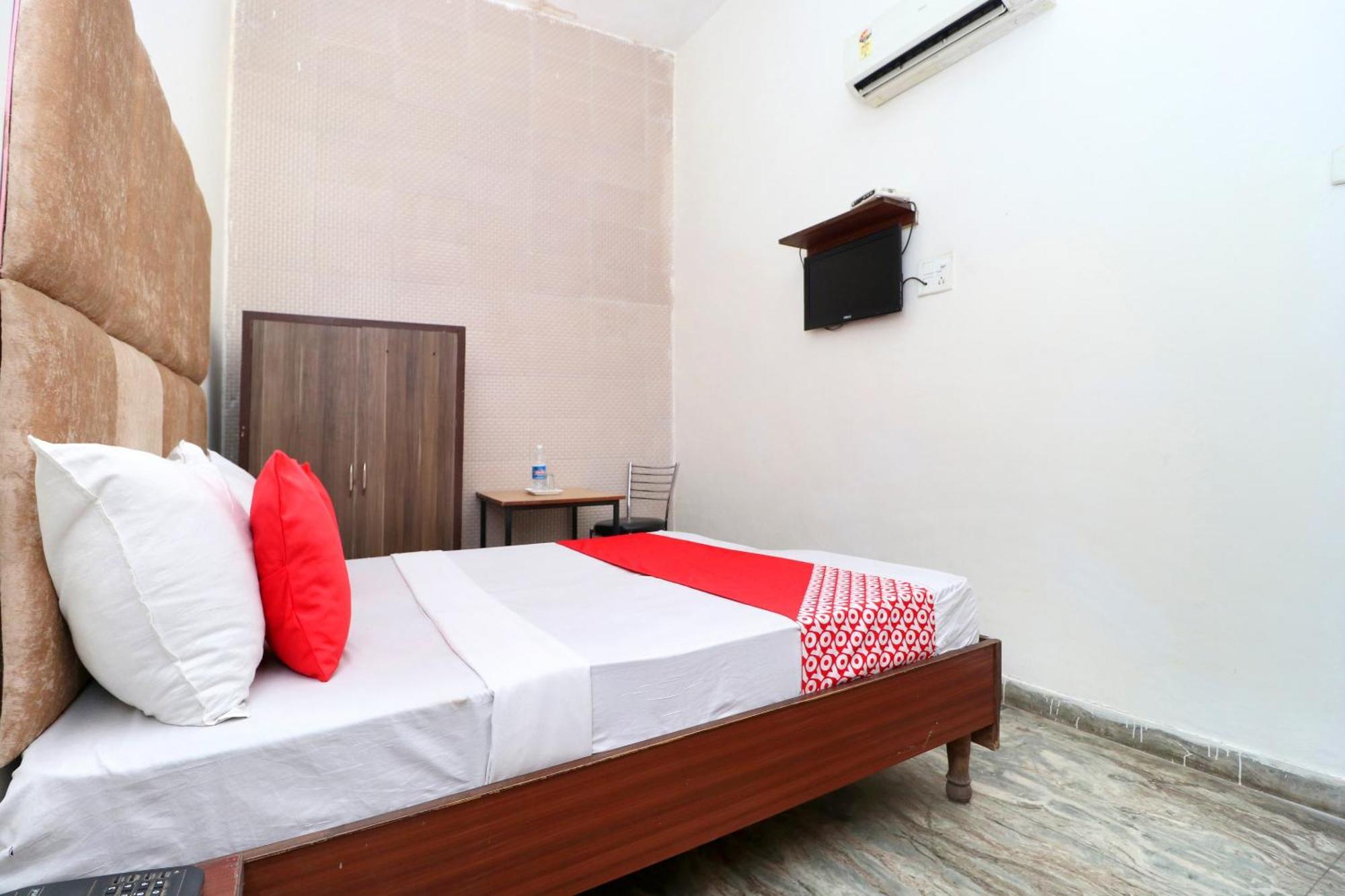Hotel O Rr Villa Чандигарх Экстерьер фото
